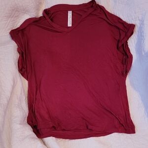 Latched Mama Short Sleeve V-Neck Top - Deep Red